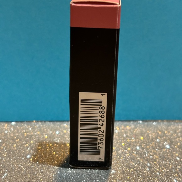 BNIB! MAC Powder Kiss Lipstick in SULTRINESS 304 👄 - Picture 5 of 8